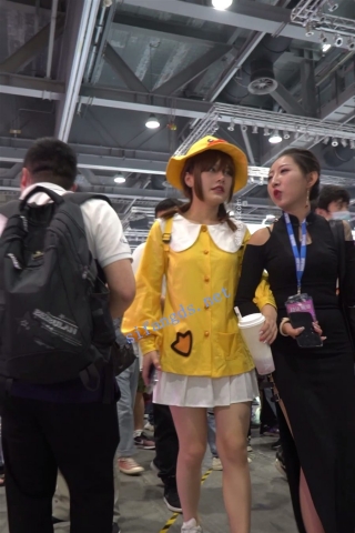 【xxn-156】游戏展台两位模特..蕾丝粉内..窄内塞了好几张纸